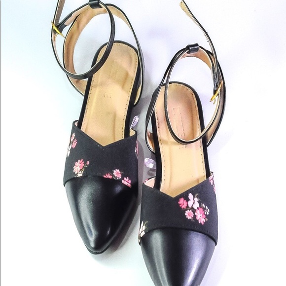 Zeina V Style Mules - Picture 3 of 5